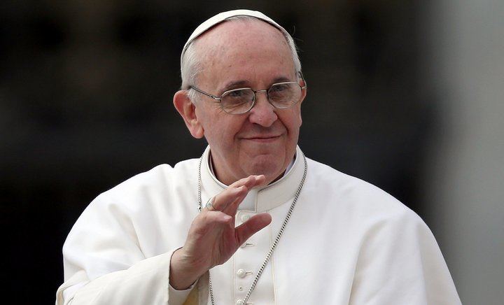 El papa Francisco felicita al obispo Atilano por sus 50 años de sacerdote