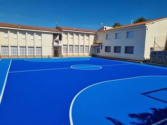 Nuevas instalaciones, servicios y ayudas para la escuela rural de Pareja