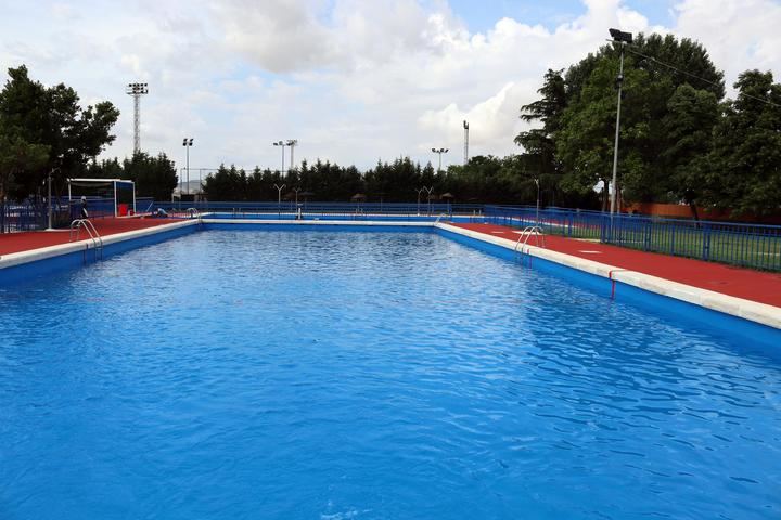 La piscina de verano de Azuqueca abre este viernes