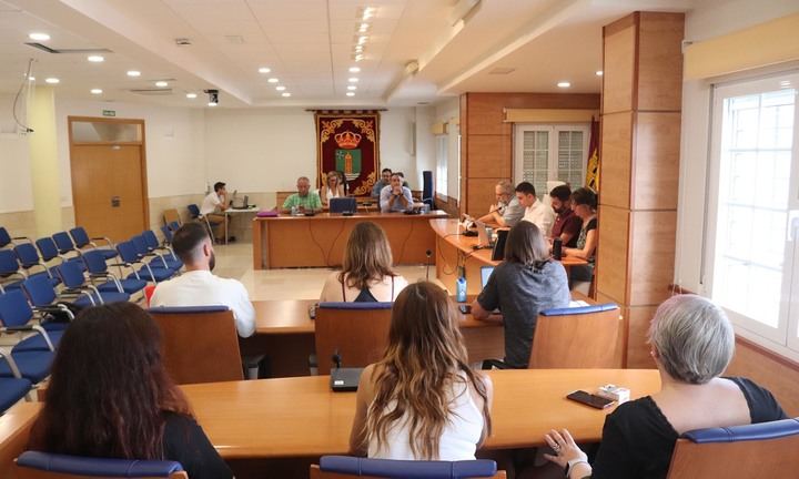 ATENCIÓN, el Ayuntamiento de Cabanillas SUSPENDE licencias a la instalación de plantas de energía solar y eólica, a excepción del autoconsumo