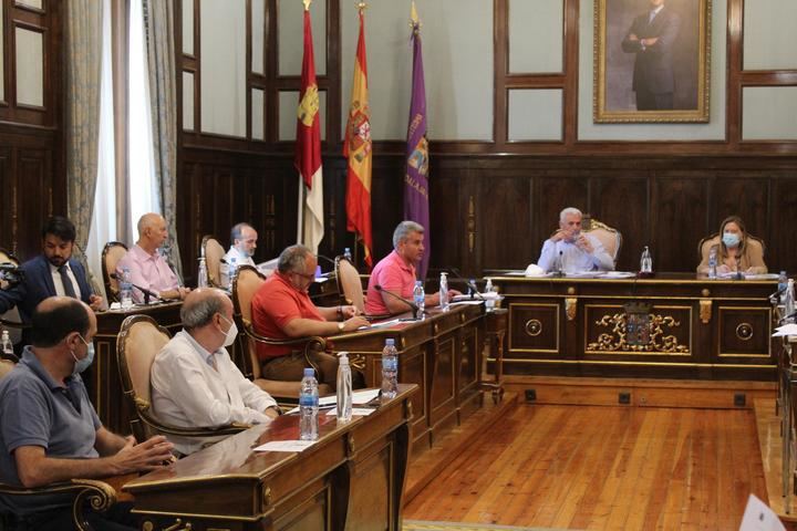 Todos los partidos de la oposición de la Diputación de Guadalajara exigen a Page recuperar una asistencia sanitaria suficiente en los Consultorios locales