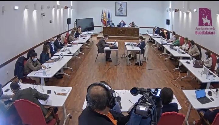 El gobierno de Rojo rechaza las propuestas del PP para incentivar fiscalmente a empresas y familias de la ciudad de Guadalajara