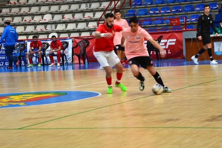 Las desconexiones hicieron caer FS Pozo de Guadalajara ante Academia Deportiva CFT (5-3)