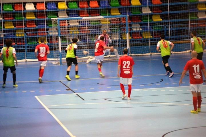 Esfuerzo sin éxito de FS Pozo de Guadalajara ante UD Azuqueca FS (3-4)