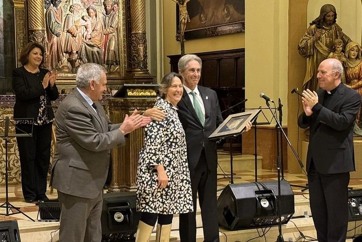 Emotivo pregón de José Vicente Saz en la concatedral para anunciar la Navidad en Guadalajara