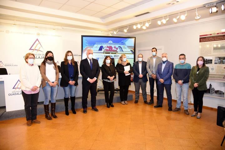 El presupuesto de la Diputación de Guadalajara para 2021 vuelve a aumentar las inversiones en los pueblos