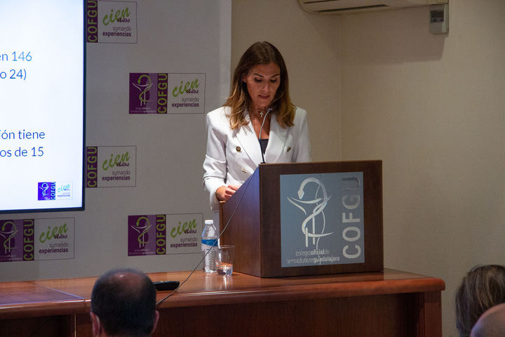 Concepción Sánchez, presidenta del Colegio de Guadalajara pide fortalecer la farmacia rural y la atención domiciliaria del farmacéutico.