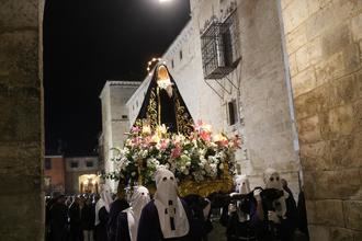 Impresionante silencio en la procesión del Santo Entierro de Pastrana
