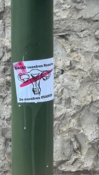 Vandalizan el homenaje provida de Guadalajara con pintadas a favor del aborto