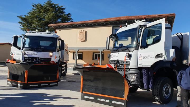 La Diputación de Guadalajara moviliza un operativo de 11 vehículos y 38 trabajadores ante posibles nevadas