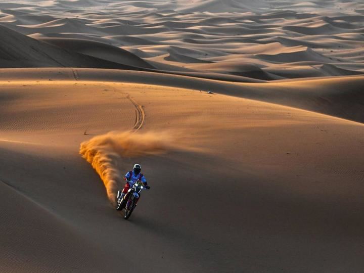El motorista español Carles Falcón, en coma tras una caída en el Rally Dakar
