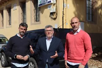 Redondo denuncia la deficiente atención sanitaria que tienen los vecinos de Quer