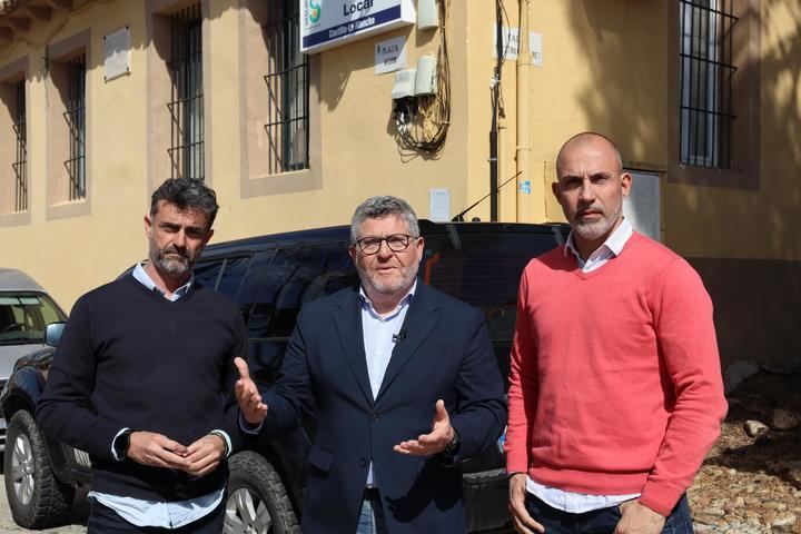 Redondo denuncia la deficiente atención sanitaria que tienen los vecinos de Quer