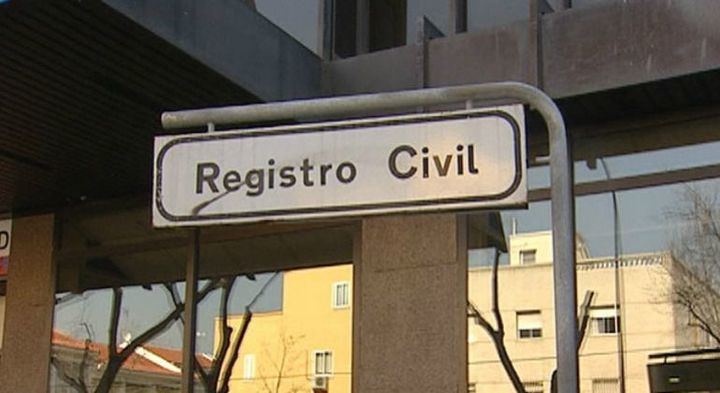 Los españoles de 16 años podrán cambiar desde este jueves 2 de marzo su nombre y su sexo en el Registro Civil...sin ningún requisito