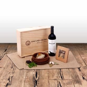 Finca Río Negro presenta la nueva añada de 5º Año con una Edición Limitada con El Doncel