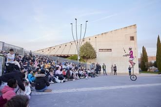 Risas y diversión en Yunquera con Máximo Óptimo