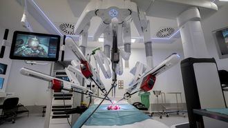 Otros 7 hospitales p&#250;blicos de Madrid dispondr&#225;n del robot Da Vinci para cirug&#237;as