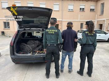 La Guardia Civil detiene en Gajanejos a una persona por robo de cable de cobre del tendido telefónico