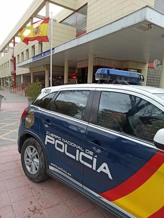La Policía Nacional detiene en una céntrica calle de Guadalajara a la presunta autora de un robo con violencia a una mujer de avanzada edad que requirió hospitalización