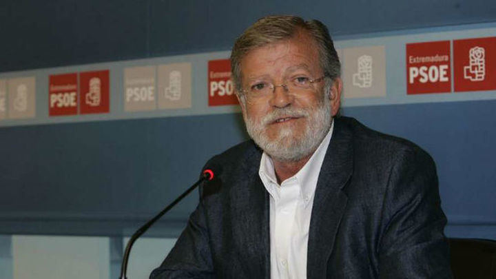 El socialista Rodríguez Ibarra considera que amnistiar a los independentistas es “violar a 40 millones de españoles”