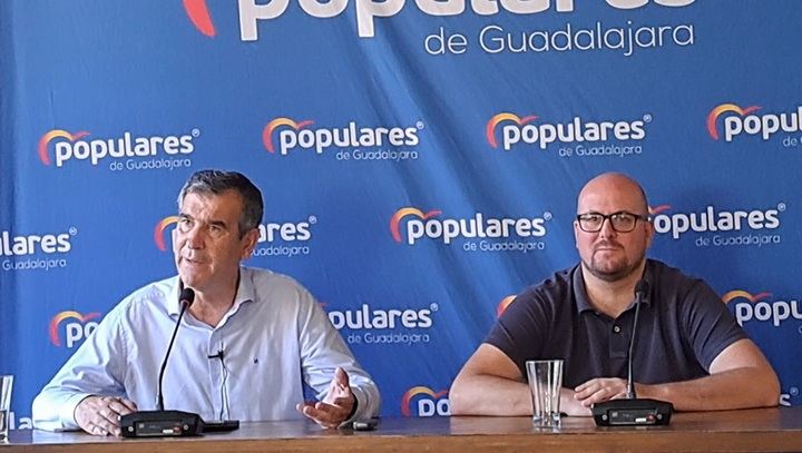 El PP de Guadalajara seguirá en la calle en contacto directo con la gente para recuperar la política de cordialidad, acuerdos y consensos que se perdió con el PSOE