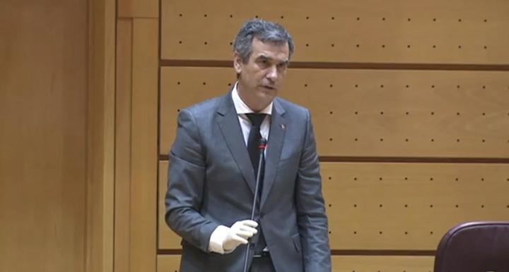 Román en el Senado : No conviertan los supermercados en un lugar de reunión de niños y de contagios