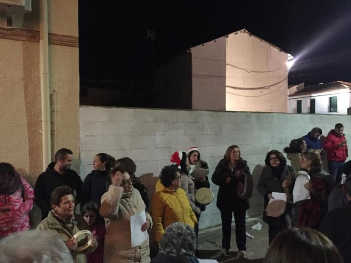 Fuentenovilla ha recuperado su ronda de Navidad
