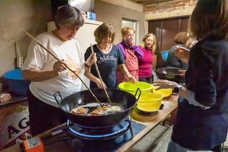 Celebrando Santa Águeda en Centenera...con rosquillas