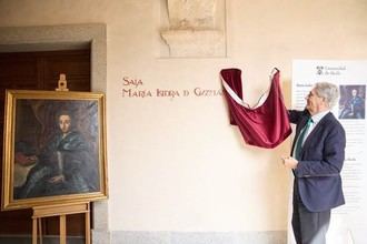 María Isidra de Guzmán cuenta ya con una sala con su nombre en el Rectorado de la Universidad de Alcalá