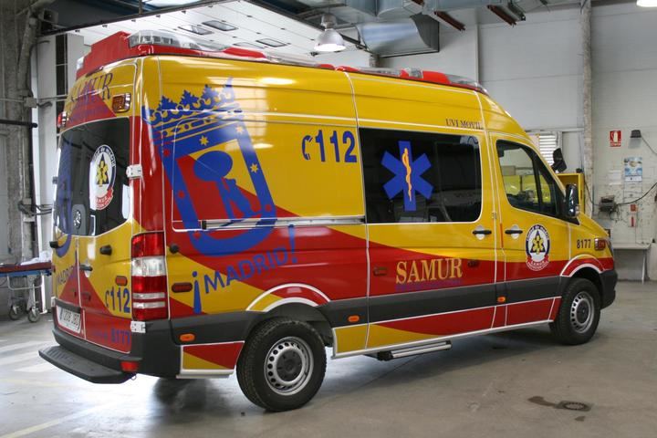 Un anciano, grave por un golpe de calor tras caminar más de una hora en Madrid