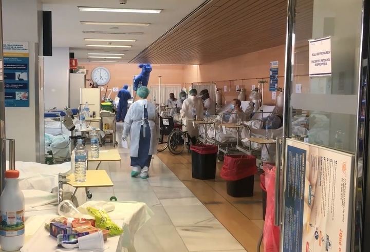Al menos 610 profesionales del Sescam se encuentran contagiados por coronavirus, 74 en Guadalajara 