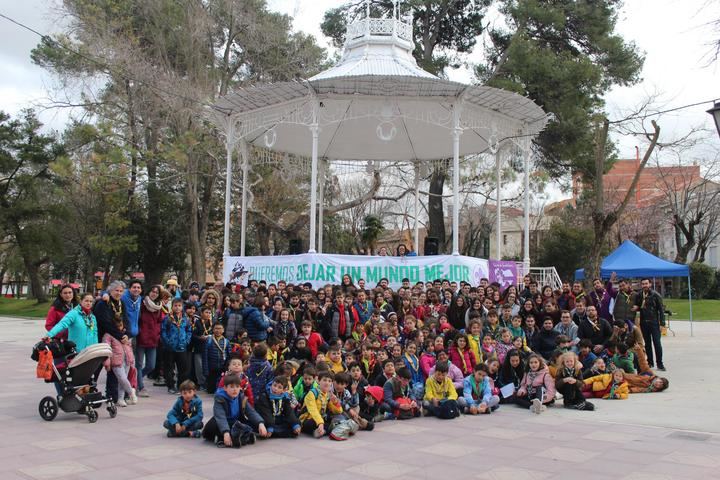 Los Scouts de Guadalajara marchan por la conservación del Medio Ambiente 