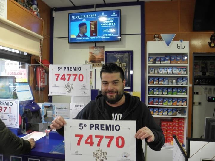 Parte de dos quintos premios del Sorteo Extraordinario de Navidad vendios en Guadalajara capital y Sigüenza