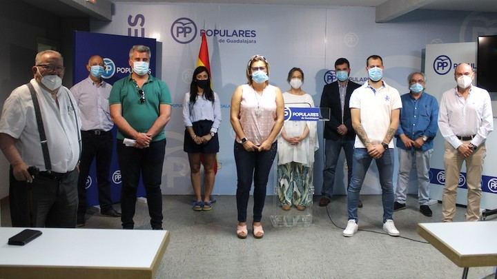 Senadores del PP denuncian recortes en los autobuses entre Molina y Guadalajara