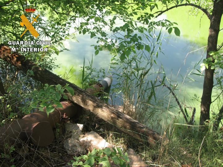 La Guardia Civil interviene por un presunto delito de extracción ilegal de aguas en el río Guadiana