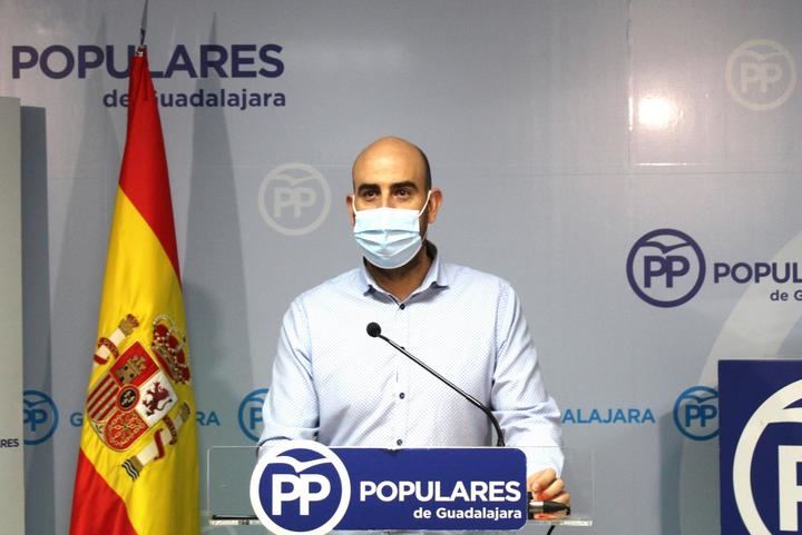 El PP denuncia “el oscurantismo, la falta de transparencia y las malas artes” del alcalde socialista de Marchamalo 