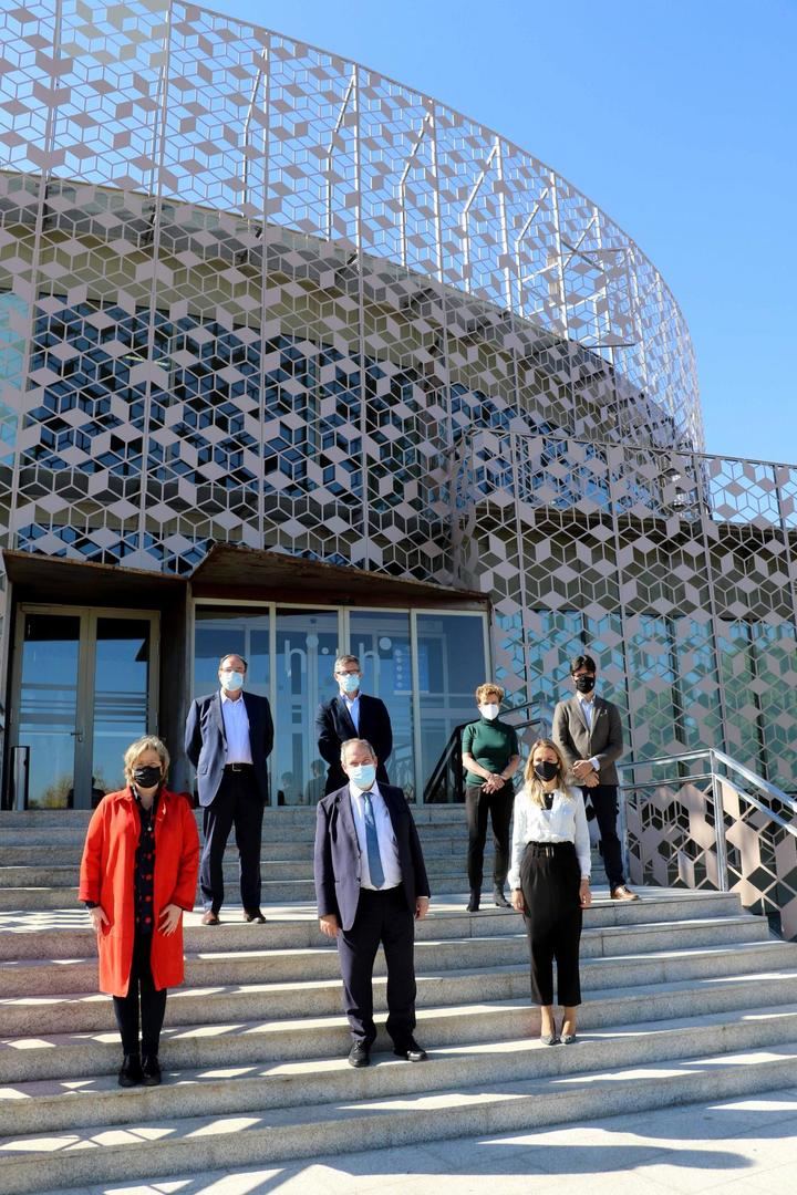 Sigüenza e HISPASAT estudian las posibilidades que puede aportarle al medio rural la conectividad con banda ancha vía satélite