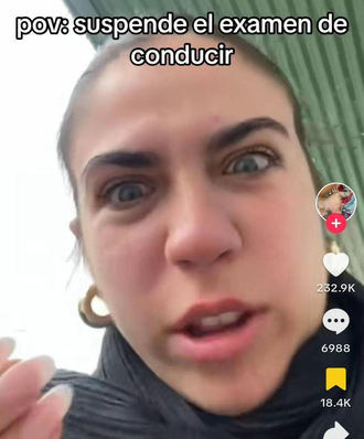 Suspende el carnet de conducir, se enfada en grado sumo, hace un tik tok...y ya lleva 3,3 millones de reproducciones
