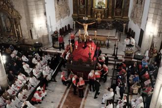 La lluvia obliga a suspender la procesión del Cristo del Amor y de la Paz de Guadalajara 