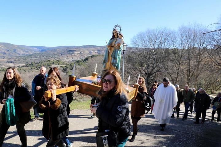 Tabladillo se une en torno a su festividad patronal de la Virgen de las Candelas 