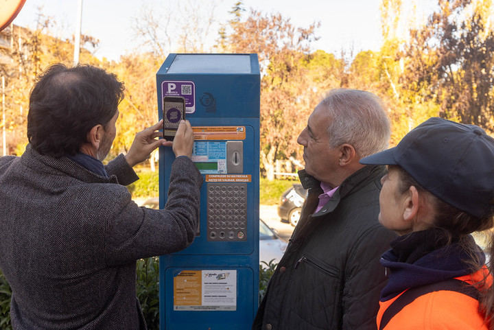El Ayuntamiento de Guadalajara y Telpark transforman 50 parquímetros en puntos informativos para aparcar la violencia