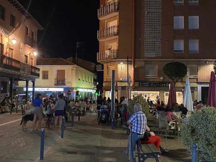 ‘Terraceando’ volvió a llenar de música y buen ambiente la noche de Yunquera de Henares