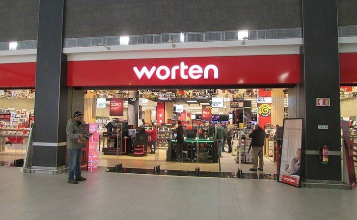 Alarma en Worten : cierre de tiendas y más de 300 millones de euros de pérdidas