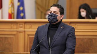 INCREÍBLE : El diputado socialista por Ciudad Real Iván Rodrigo SE SALTA la disciplina de voto y APOYA las enmiendas del PP en las Cortes de CLM