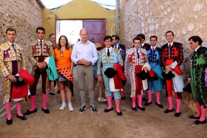 Los mejicanos López-Ortega y Ricaud triunfadores en la Plaza del Torreón de Pareja