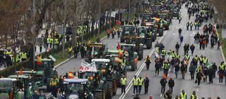 Más de 1.500 tractores y 10.000 agricultores de Guadalajara, Cuenca, Toledo, Ávila y Burgos se manifiestan este domingo en Madrid