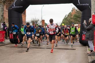 Alba Barambio y César Lázaro se hacen con el oro absoluto en el Desafío X-Trail Trillo 2024