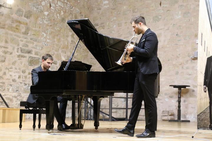 Soberbio concierto de trompeta y piano de SIMANT DUO en El Pósito de Sigüenza 