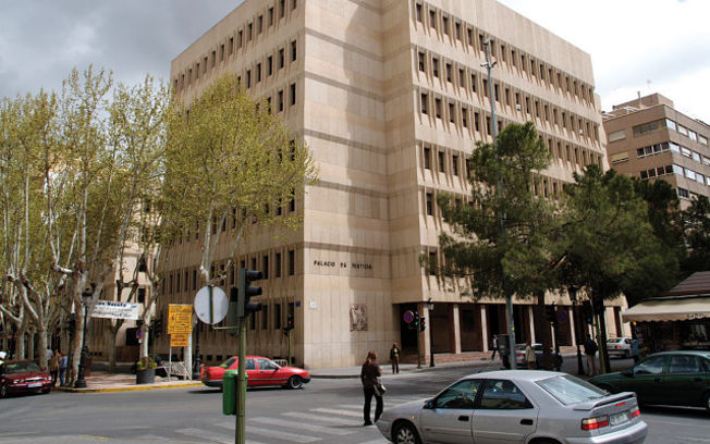 REVÉS JUDICIAL : El Tribunal Superior de Castilla La Mancha, CONTUNDENTE, tumba el cierre perimetral impuesto por la Junta de Page en Quintanar del Rey 