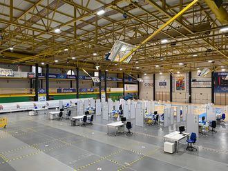 Los niños de 5 a 11 años y las personas vacunadas con AstraZeneca pendientes de dosis de refuerzo, los primeros en vacunarse en el San José de Guadalajara en su reapertura